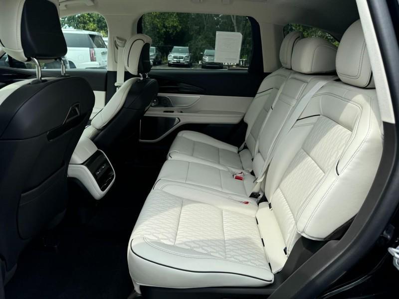 new 2024 Lincoln Nautilus car, priced at $71,000