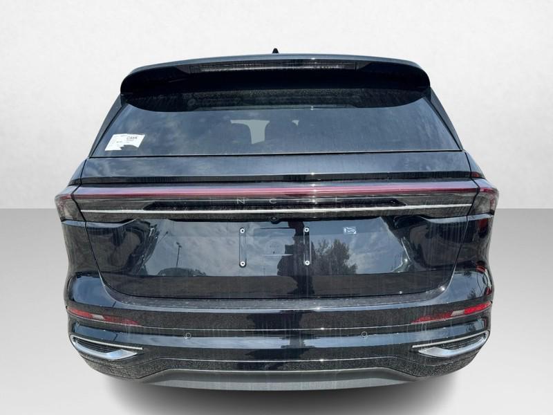 new 2025 Lincoln Nautilus car, priced at $62,705