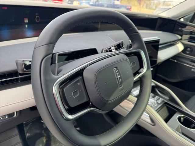 new 2025 Lincoln Nautilus car, priced at $57,238