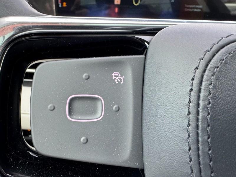 new 2025 Lincoln Nautilus car, priced at $62,705