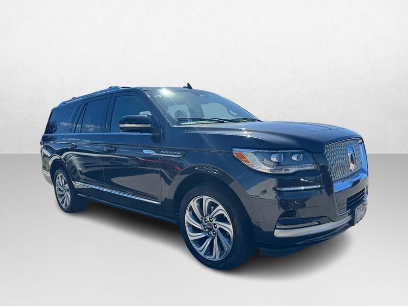 used 2023 Lincoln Navigator car, priced at $60,000