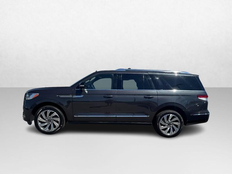 used 2023 Lincoln Navigator car, priced at $60,000