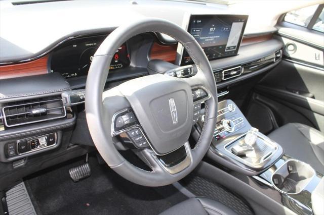 new 2023 Lincoln Nautilus car, priced at $44,852