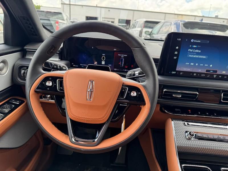 new 2025 Lincoln Aviator car, priced at $89,940