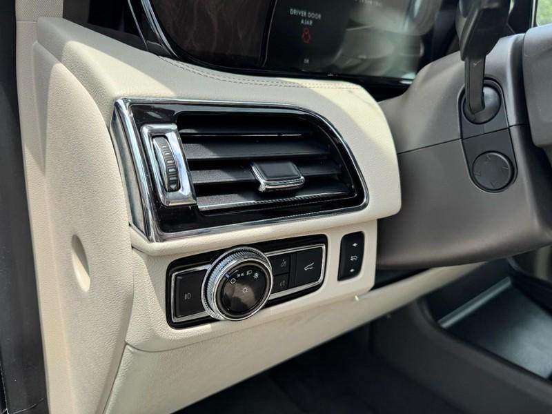 used 2019 Lincoln Navigator car, priced at $32,310
