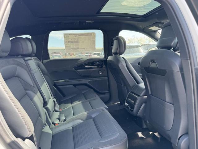 new 2025 Lincoln Nautilus car, priced at $60,391
