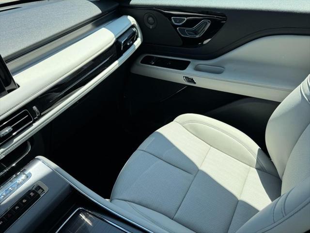 new 2025 Lincoln Aviator car, priced at $68,540