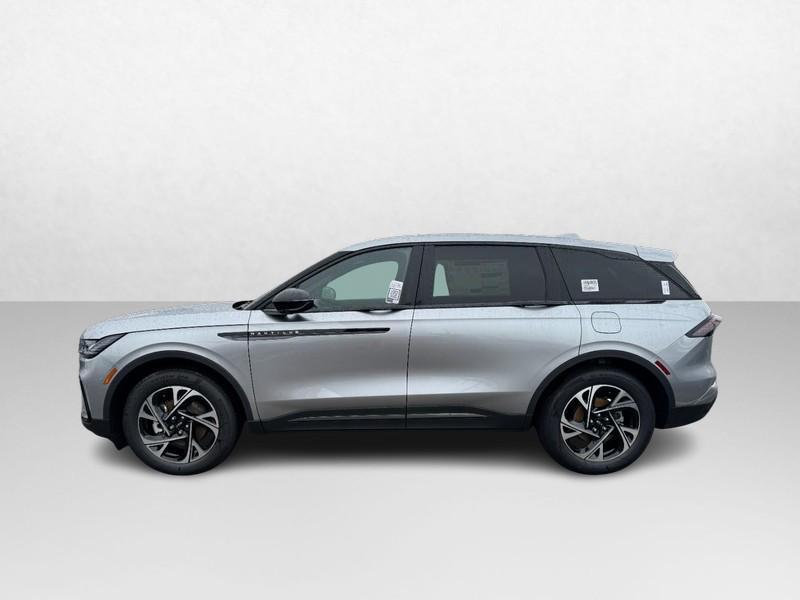 new 2025 Lincoln Nautilus car, priced at $62,789