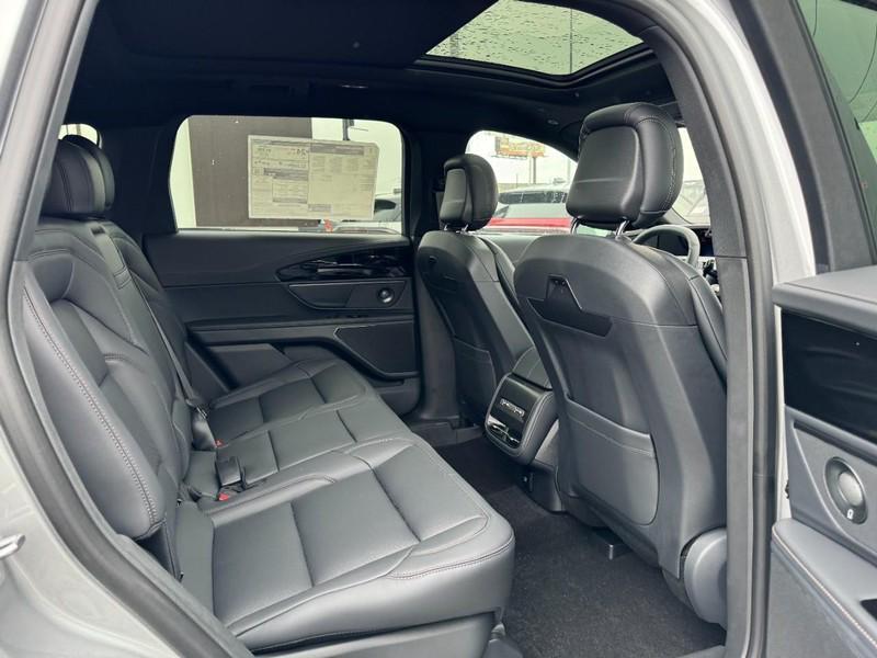 new 2025 Lincoln Nautilus car, priced at $62,789