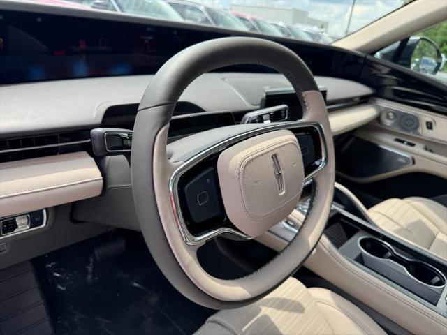 new 2025 Lincoln Nautilus car, priced at $69,910