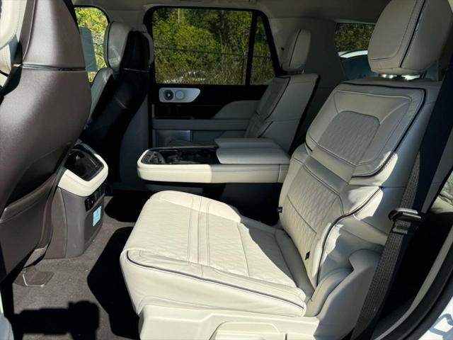 new 2024 Lincoln Navigator car, priced at $123,960