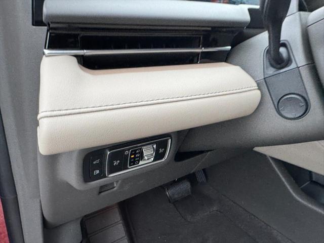 new 2025 Lincoln Nautilus car, priced at $69,910