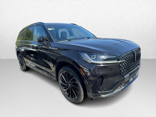 new 2025 Lincoln Aviator car, priced at $80,100