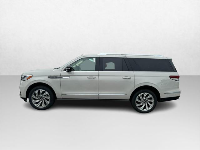 new 2024 Lincoln Navigator car, priced at $103,917