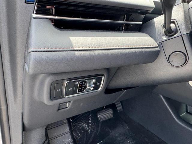 new 2025 Lincoln Nautilus car, priced at $64,230