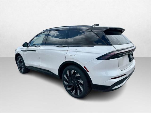 new 2025 Lincoln Nautilus car, priced at $64,230