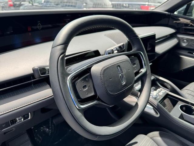 new 2025 Lincoln Nautilus car, priced at $64,230