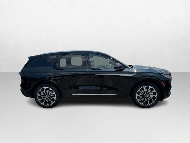 new 2024 Lincoln Nautilus car, priced at $65,350