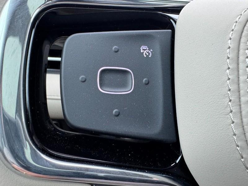 new 2025 Lincoln Nautilus car, priced at $62,544