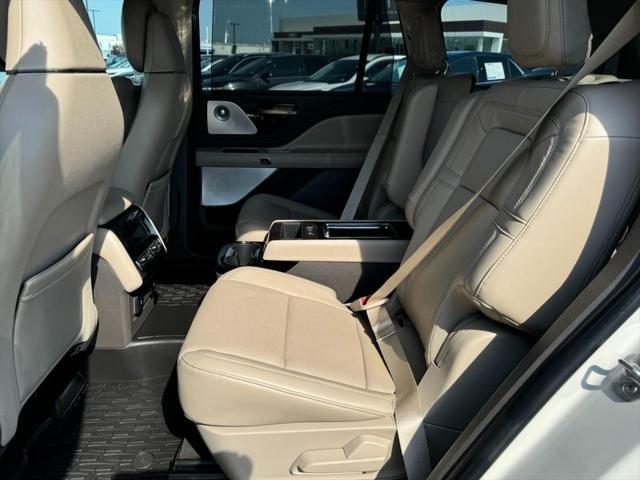 used 2020 Lincoln Aviator car, priced at $27,300