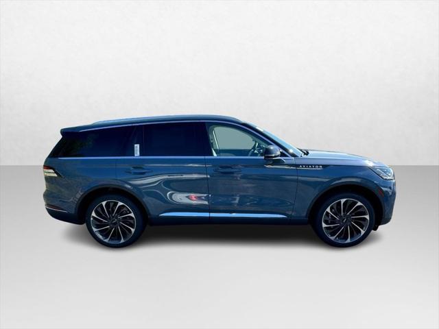 new 2025 Lincoln Aviator car, priced at $79,650