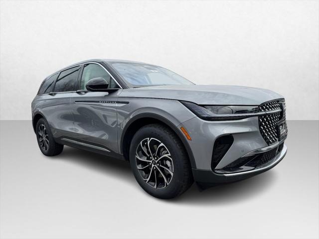 new 2025 Lincoln Nautilus car, priced at $50,174
