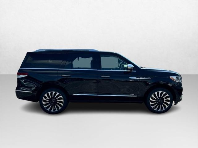 new 2024 Lincoln Navigator car, priced at $113,290