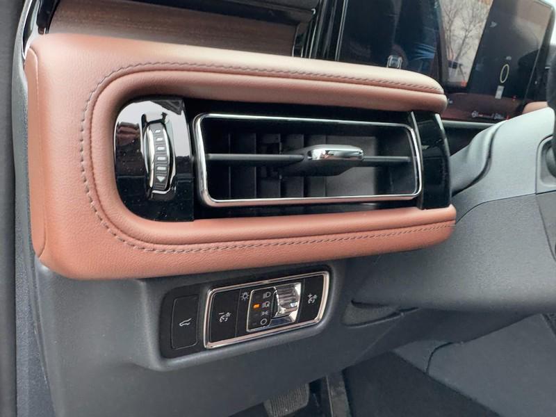 new 2025 Lincoln Aviator car, priced at $79,750