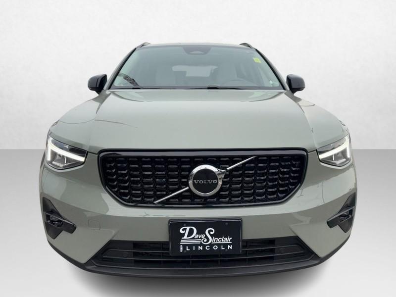 used 2023 Volvo XC40 car, priced at $32,390