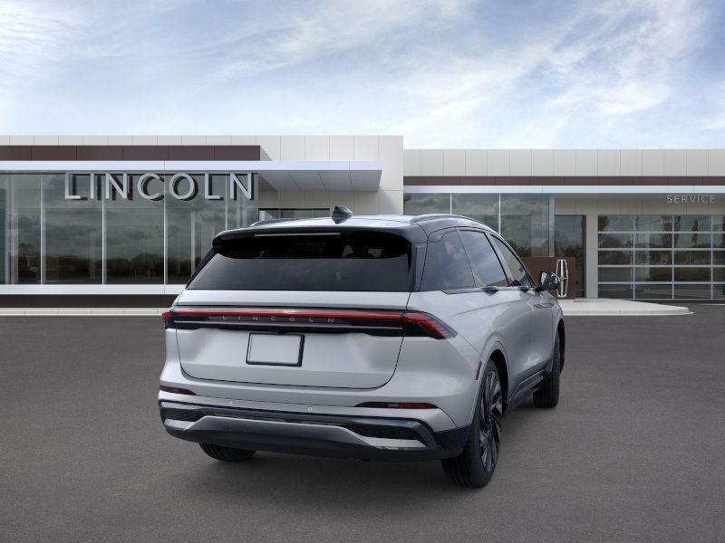 new 2025 Lincoln Nautilus car