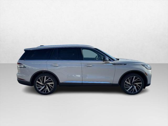 new 2025 Lincoln Aviator car, priced at $80,600