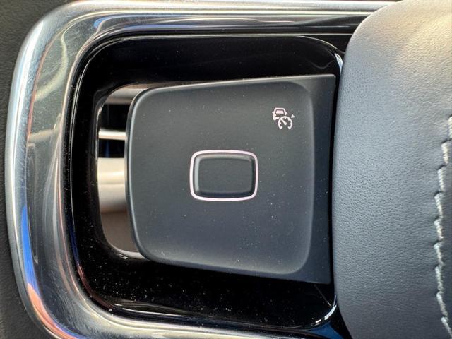 new 2025 Lincoln Navigator car, priced at $111,545