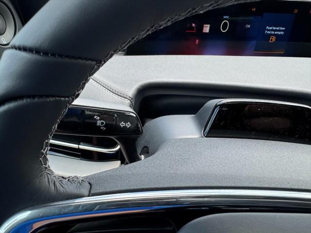 new 2025 Lincoln Navigator car, priced at $111,545