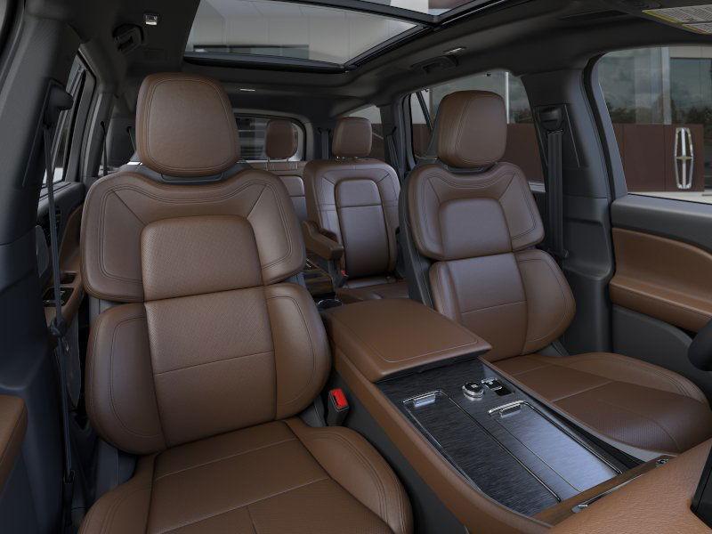 new 2025 Lincoln Aviator car, priced at $82,340