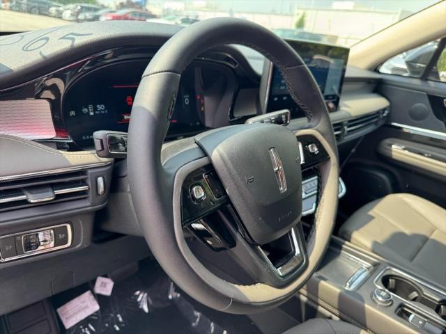 new 2025 Lincoln Corsair car, priced at $45,670