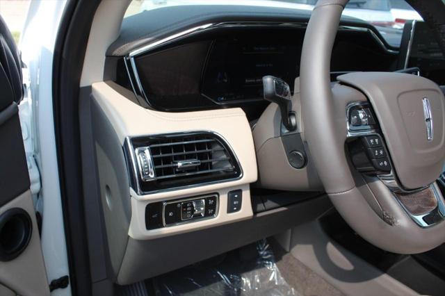 new 2024 Lincoln Navigator car, priced at $104,300