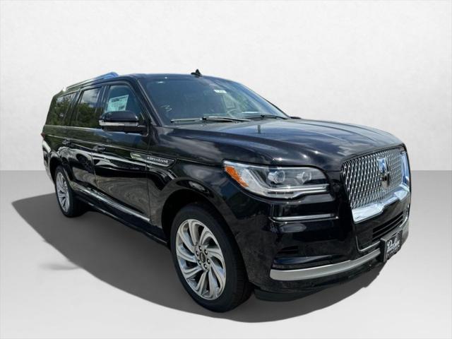 new 2024 Lincoln Navigator car, priced at $107,100