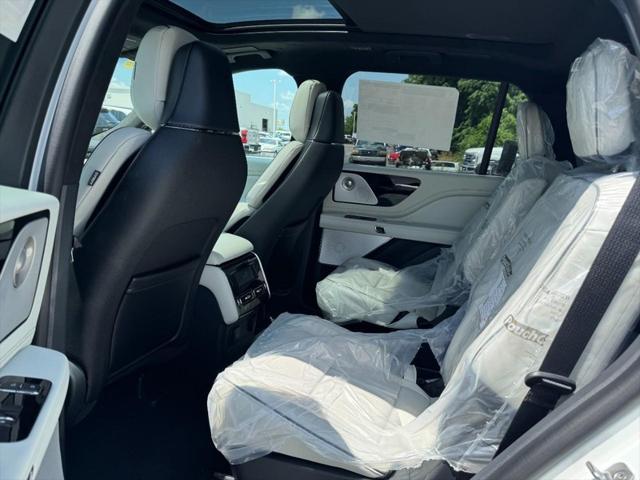 new 2025 Lincoln Aviator car, priced at $97,625