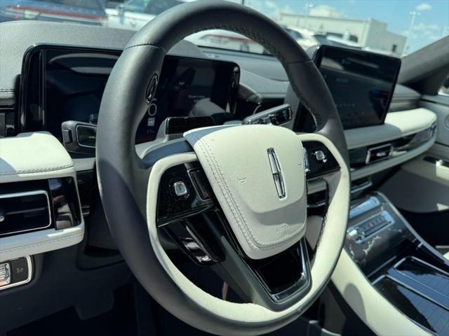 new 2025 Lincoln Aviator car, priced at $97,625