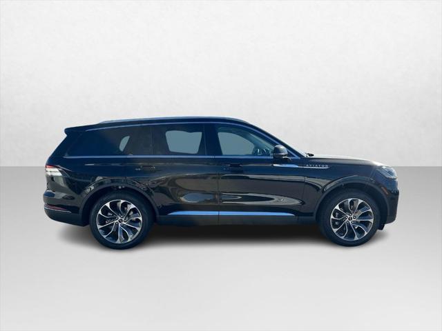 new 2025 Lincoln Aviator car, priced at $67,475