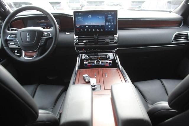 new 2024 Lincoln Navigator car, priced at $109,600