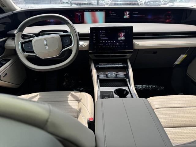 new 2024 Lincoln Nautilus car, priced at $57,067