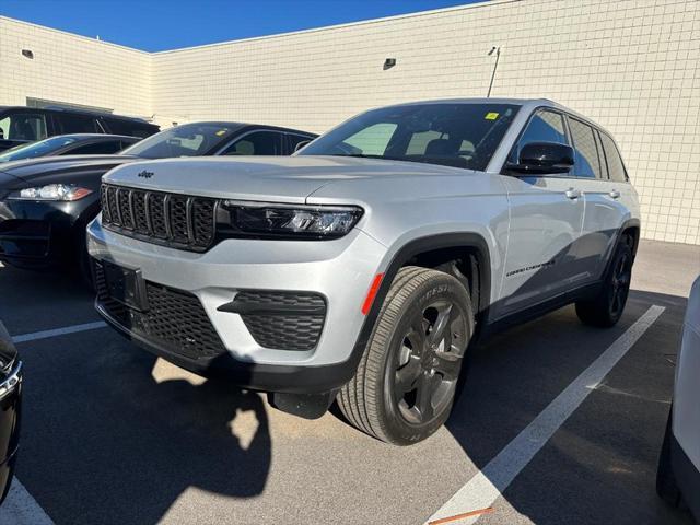 used 2024 Jeep Grand Cherokee car, priced at $40,000