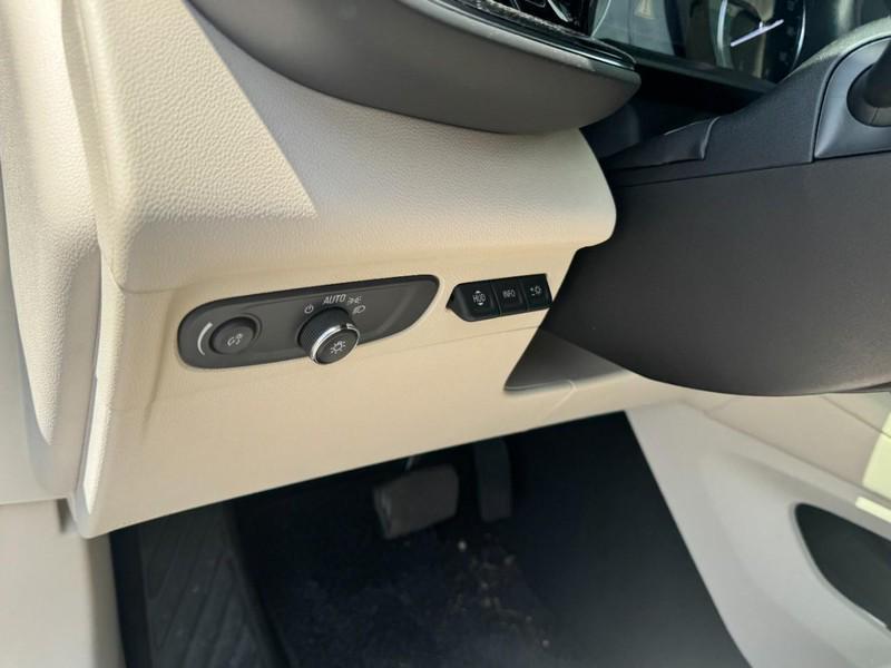 used 2023 Buick Envision car, priced at $30,079