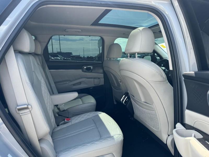 used 2023 Kia Sorento car, priced at $33,995