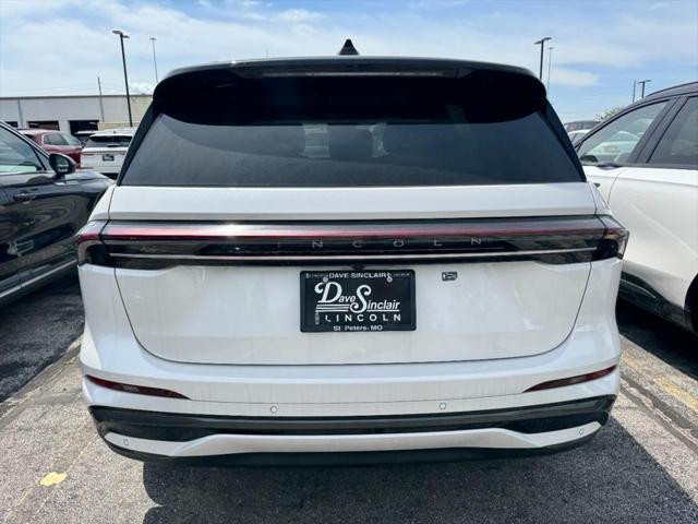 new 2024 Lincoln Nautilus car, priced at $55,996