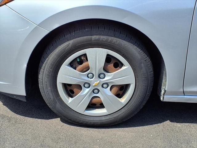 used 2017 Chevrolet Cruze car, priced at $7,995