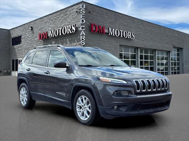 used 2016 Jeep Cherokee car, priced at $10,990