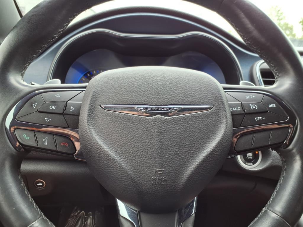 used 2015 Chrysler 200 car, priced at $8,995