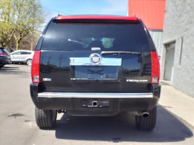 used 2011 Cadillac Escalade car, priced at $9,995